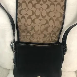 Coach | Bags | Vintage Coach All Leather J2p9335 Crossbody Bag